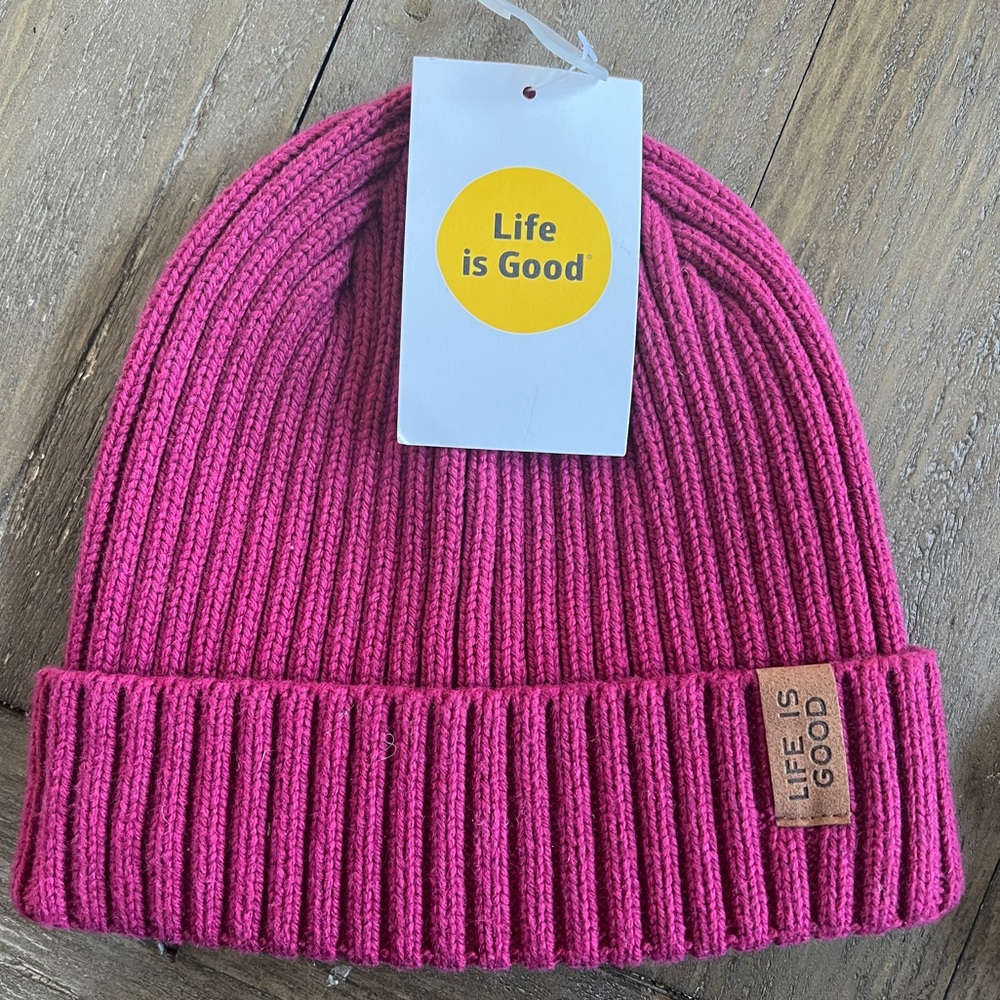 Life is Good Chry Brisk Beanie Winter Hat